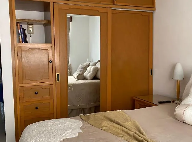 Departamento Mosqueta42 Hotel *